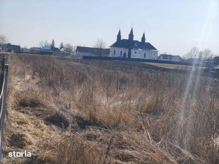 Teren de 3014 mp, în Frătăuții Vechi