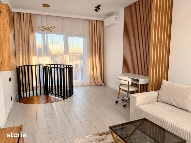 Penthouse cu 3 camere semidecomandat, mobilat în Florești