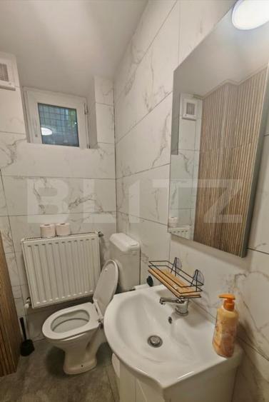 Apartament cu 2 camere semidecomandat, mobilat în Centrul Istoric