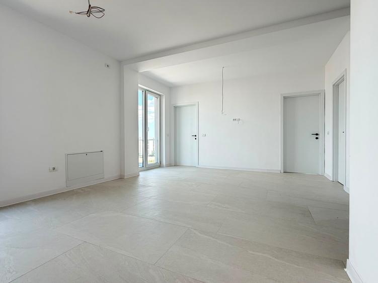 Apartament cu 3 camere decomandat în Moșnița Nouă