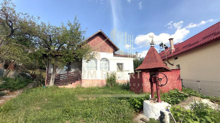 Casă cu 3 camere cu Teren 6660 Mp în Boteni