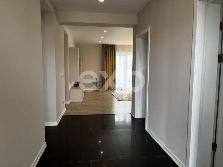 Casă individuală cu 3 camere cu Teren 360 Mp în Crevedia
