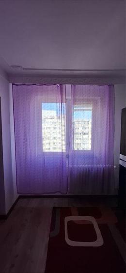 Apartament cu 2 camere nedecomandat în Podu Roș