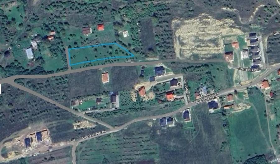 Teren de 2900 mp, în Central