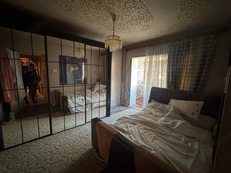 Apartament cu 3 camere decomandat în Ultracentral