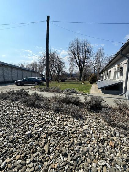 Spațiu industrial, de 1,490 mp, în CFR