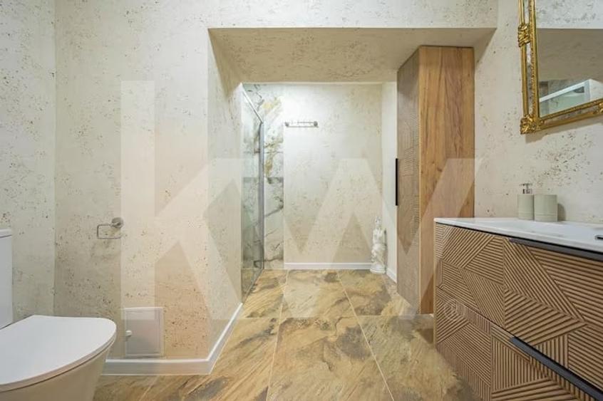 Spațiu comercial, de 353 mp, în Ultracentral