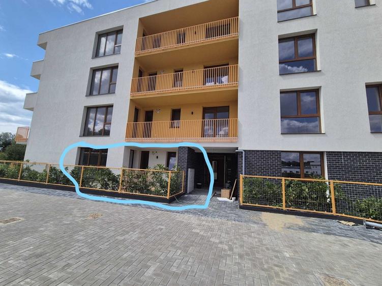 Garsonieră decomandată în Centură