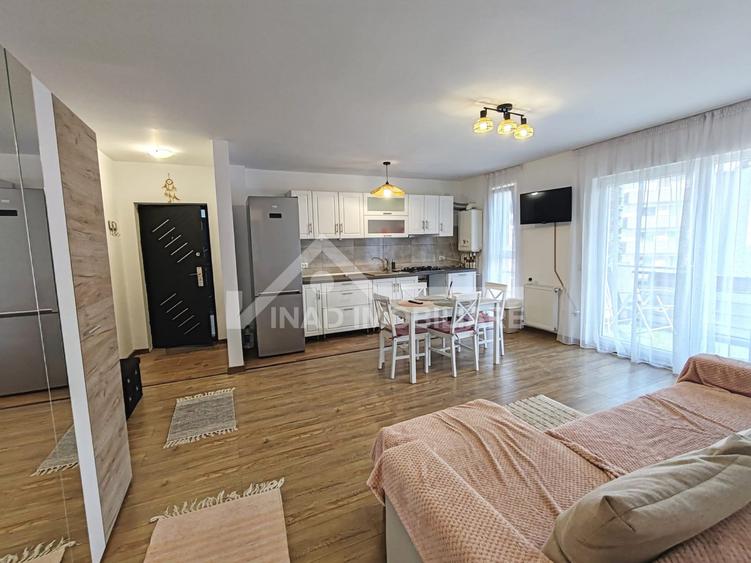 Apartament cu 2 camere semidecomandat, mobilat în Florești