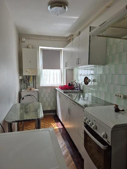 Apartament cu 2 camere decomandat în Exterior Vest