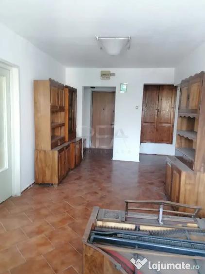 Apartament cu 3 camere decomandat în Gorjului
