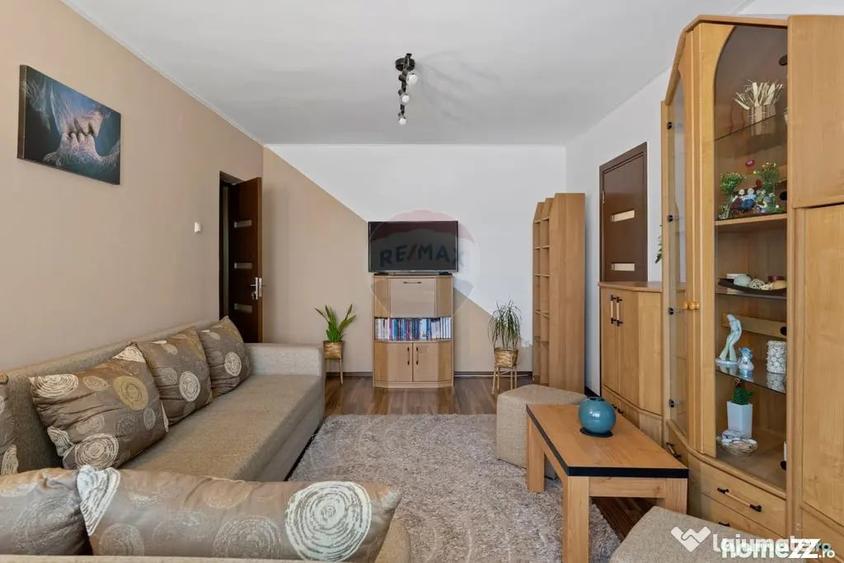 Apartament cu 2 camere semidecomandat în Central