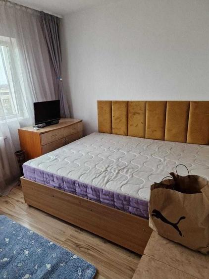 Apartament cu 2 camere decomandat în Exterior Vest