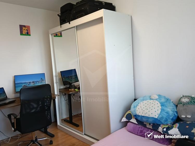 Apartament cu 3 camere decomandat, mobilat în Zorilor