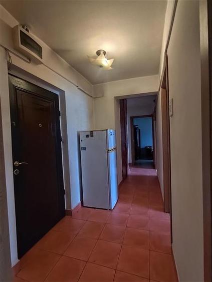 Apartament 3  camere/2 bai zona B-dul Bucuresti - 8
