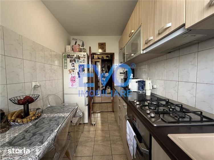 Apartament cu 2 camere semidecomandat în Dacia