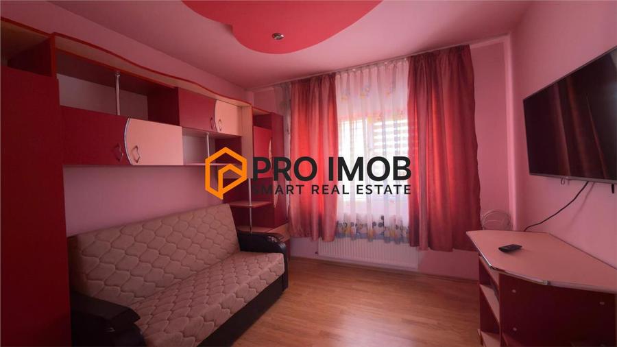 Apartament cu 2 camere decomandat, mobilat în Broșteni