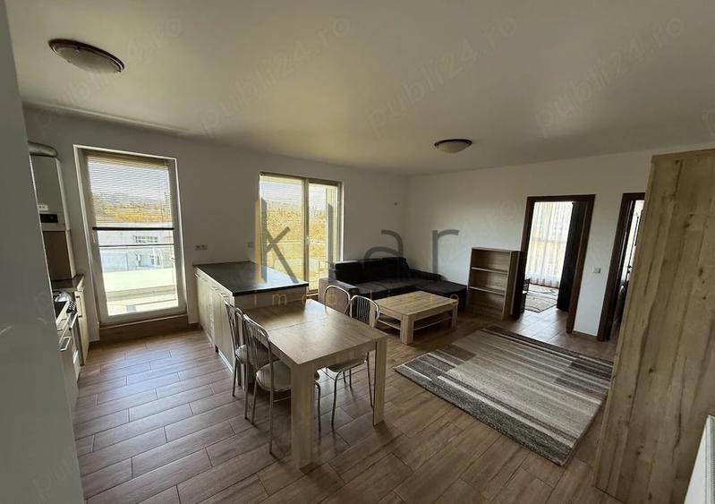 Apartament cu 3 camere semidecomandat în Gheorgheni