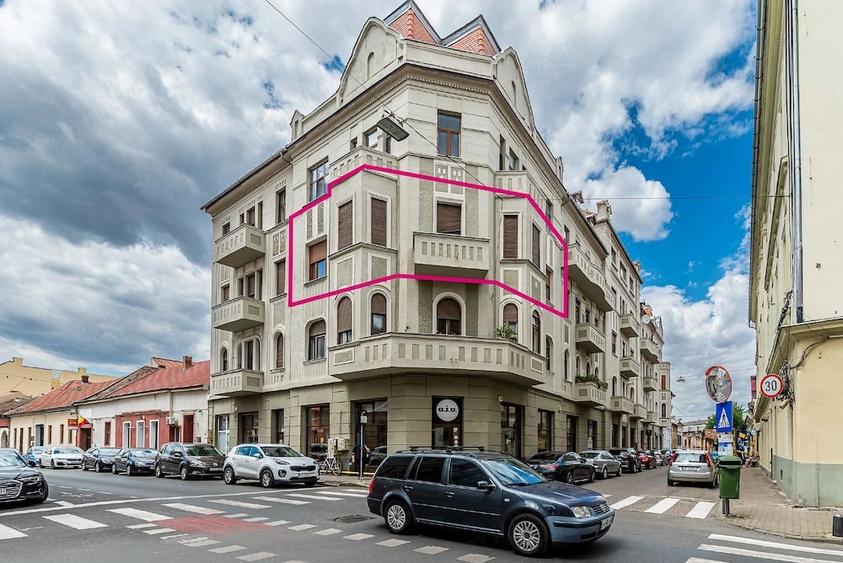 Apartament cu 4 camere decomandat în Ultracentral