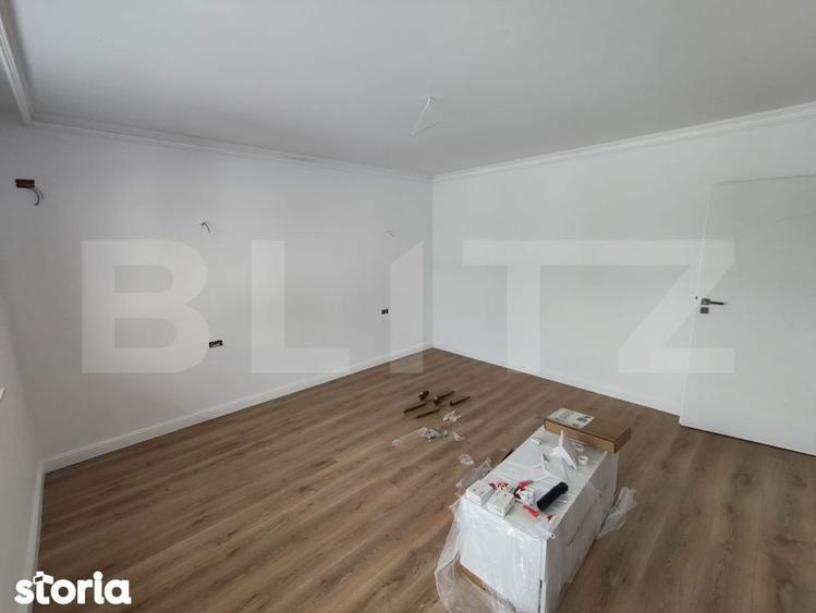 Apartament cu 3 camere în Sântandrei