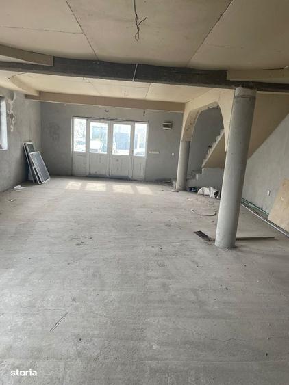 Casă cu 4 camere în Poroschia