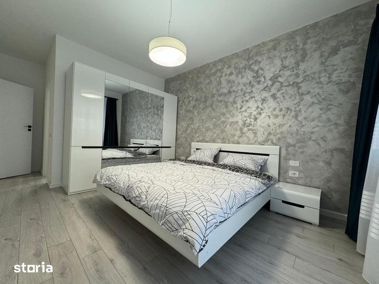 Apartament cu 3 camere decomandat, mobilat în Berceni