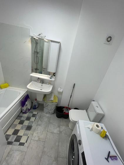 Apartament cu 2 camere decomandat în Chiajna