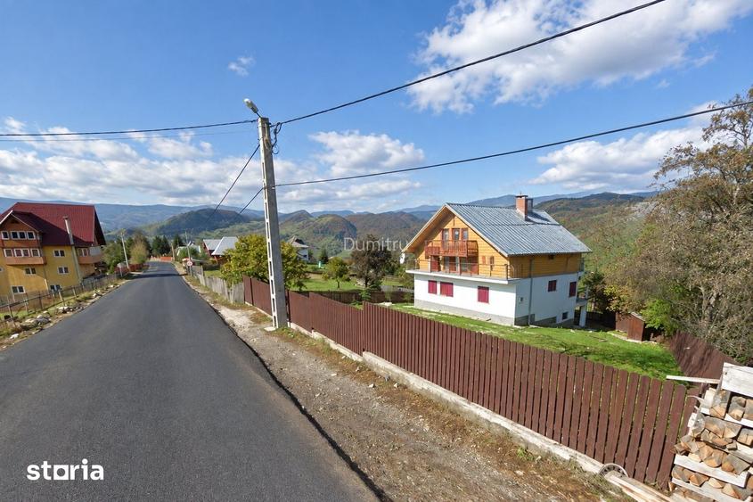 Podu Dambovitei | Casa D+P+1E+M + 1.900 mp teren | View de exceptie!