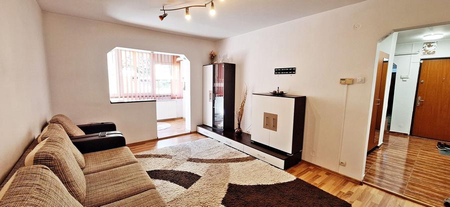 Racadau, la poalele Tampei, apartament 3 camere mobilat/utilat 600Euro - 4