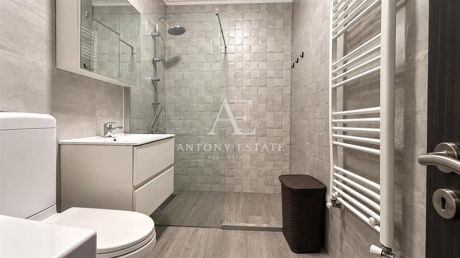 Apartament cu 3 camere decomandat, mobilat în Iosia