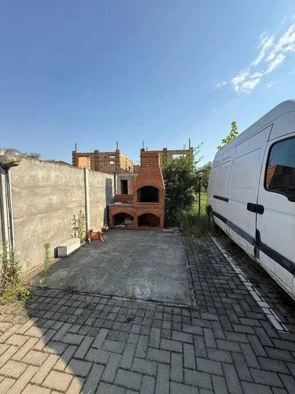 Apartament cu 2 camere decomandat în Giroc