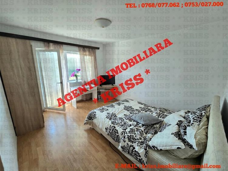 Garsonieră decomandată în Exercițiu