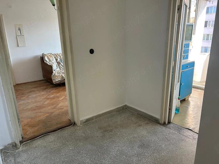 Apartament cu 2 camere semidecomandat în Decebal
