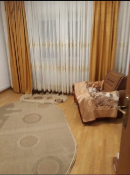 Apartament cu 3 camere decomandat în Burdujeni