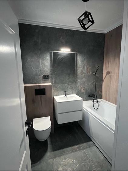 Casă cu 3 camere cu Teren 350 Mp în Central