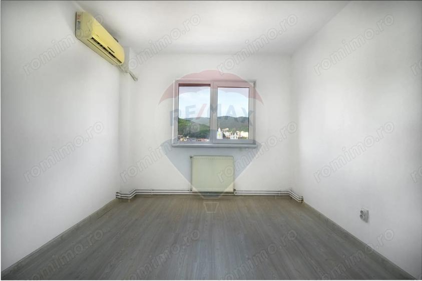 Apartament cu 4 camere de inchiriat |2 BAI | RACADAU| COMISION 0% - 7