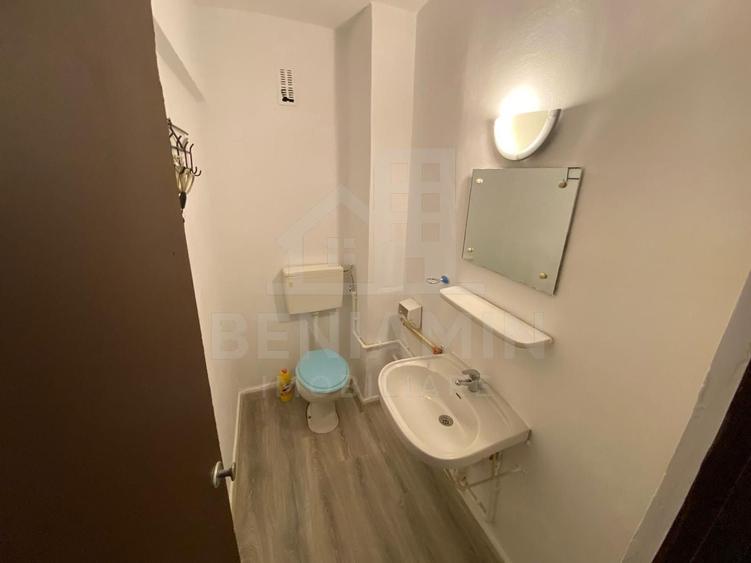 Apartament cu 3 camere decomandat, mobilat în Lăpuș Argeș