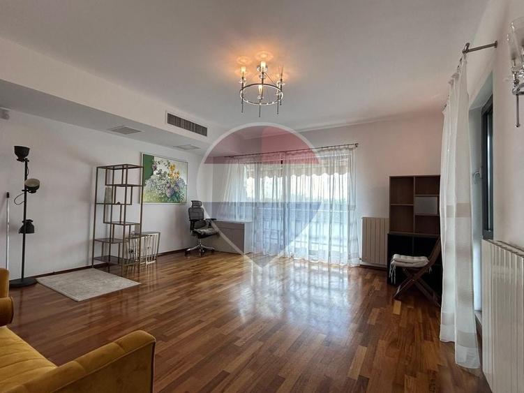 Apartament cu 2 camere decomandat, mobilat în Băneasa