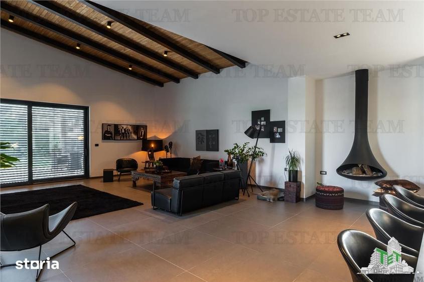 Casă cu 6 camere cu Teren 1000 Mp în Corbeanca