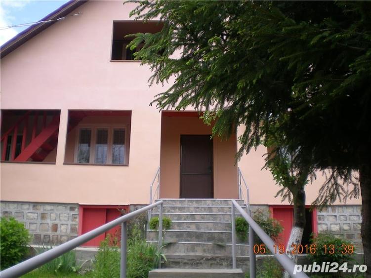 Casă cu 7 camere cu Teren 400 Mp în Greșu