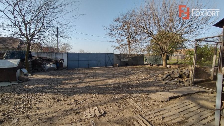Casă individuală cu 5 camere cu Teren 1789 Mp în Checea