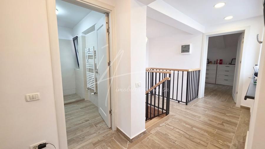 Casă individuală cu 5 camere cu Canalizare în Cernica