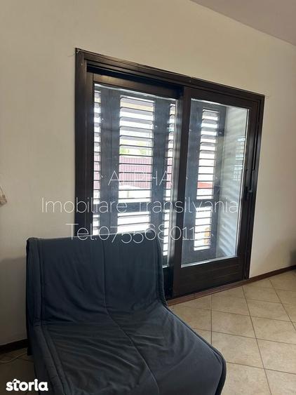 Casă cu 5 camere cu Teren 3200 Mp în Central