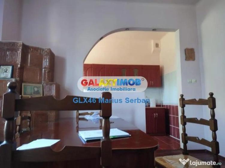 Casă cu 3 camere cu Teren 2354 Mp în Răzvad