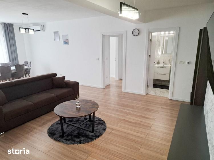 Apartament cu 2 camere decomandat în Central
