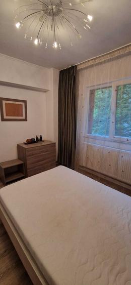 Apartament cu 2 camere decomandat în Exterior Vest