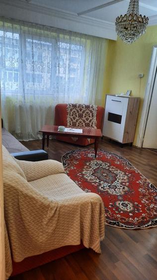 Apartament cu 2 camere nedecomandat în Central