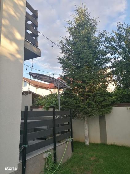 Casă cu 4 camere în Berceni