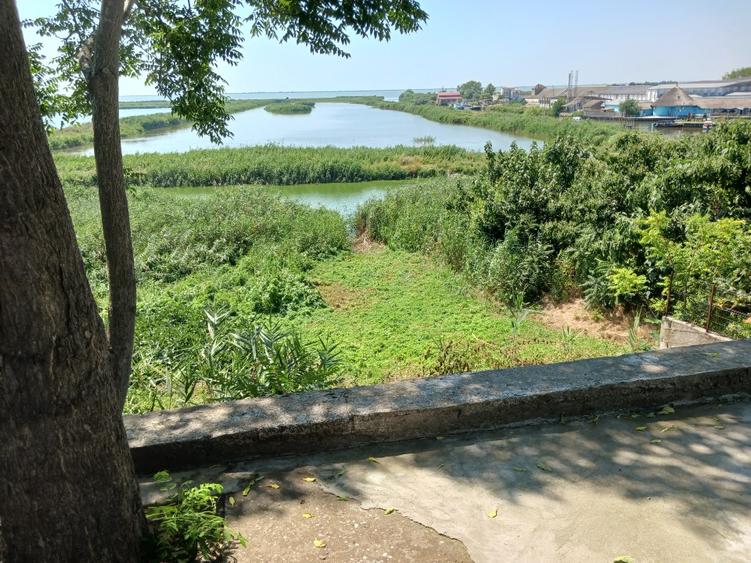 Casă individuală cu 5 camere cu Teren 1540 Mp în Jurilovca