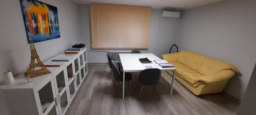 Apartament cu 2 camere semidecomandat în Exterior Vest